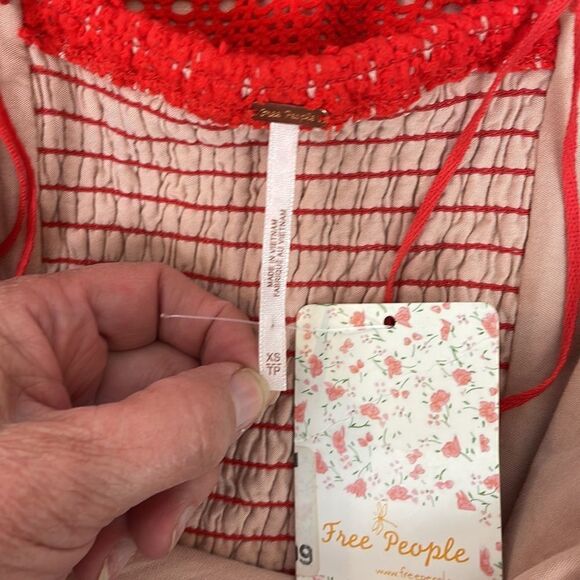 Free People Oceanside Red Strapless Crochet Mini Dress Size XS NEW - Picture 6 of 10